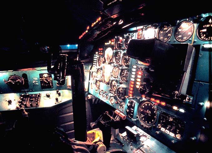 cockpit_este_680